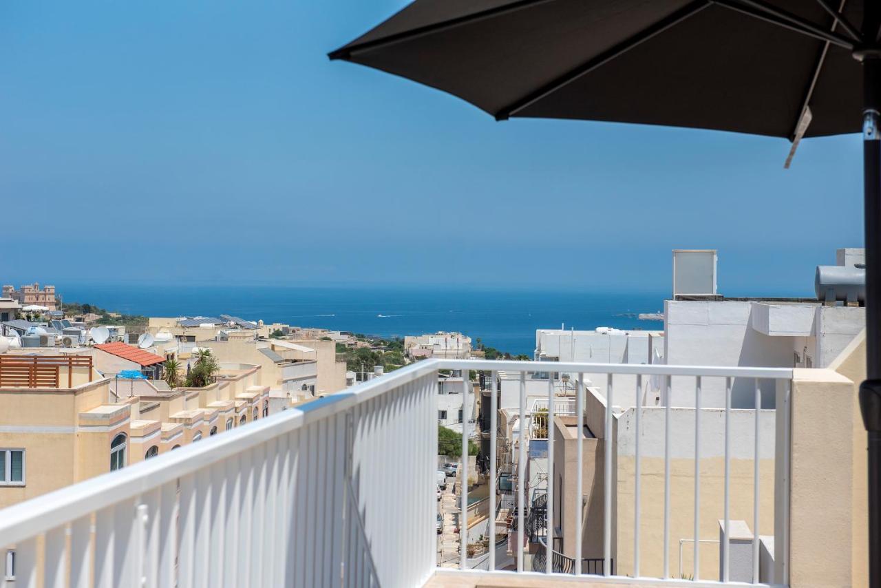 Summer Breeze Penthouse With Private Hot Tub & Terrace With Panoramic Views, By Getawaysmalta Mellieħa Екстериор снимка